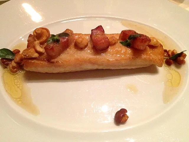 Snapdishの料理写真:dover sole filet with roast bacon, chanterelles and hazelnuts|Nicoleさん