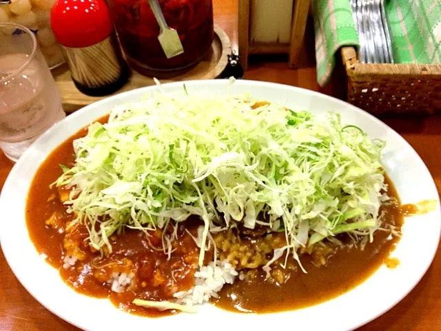 ハーフ&ハーフのキャベツトッピング|大阪カレー部長さん