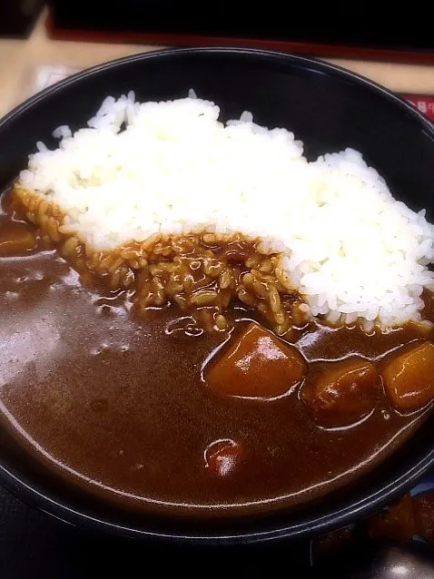 Snapdishの料理写真:旨辛カレー in 吉野家|プラムてつ。さん