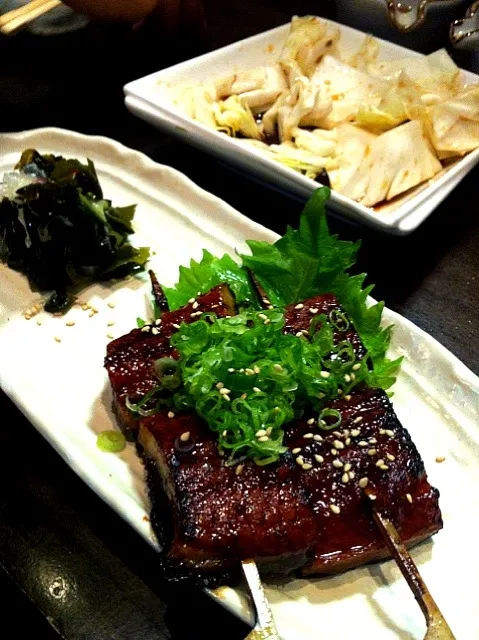 grilled eel with seaweed salad, sauced cabbage|laylaさん