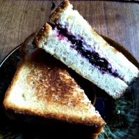 Blueberry and Goat Cheese Sandwich|Jagath De Silvaさん