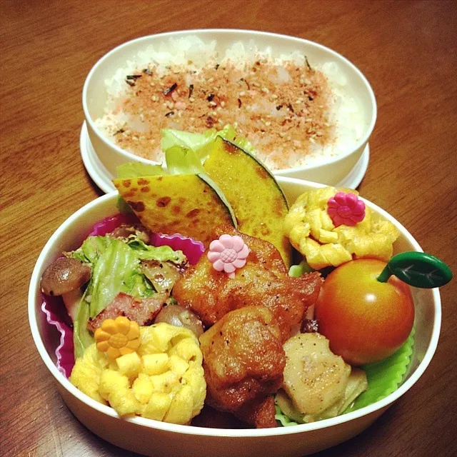 唐揚げ&野菜の塩麹炒め弁当|🍎ゆかりんご🍎さん