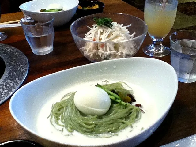 お母さんのお店でランチ∩^ω^∩|柚香さん