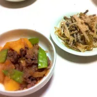 Snapdishの料理写真:肉じゃが/もやしの高菜炒め(2012.7.4)|純子さん