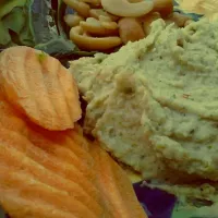 Raw Hummus with Veggies|Will Sniderbeeさん