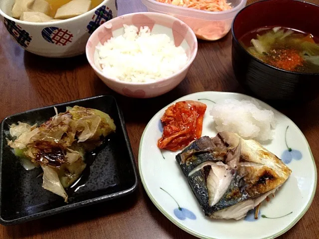 鯖の塩焼き＊焼きなす＊高野豆腐＊人参サラダ＊ご飯＊味噌汁|ももさん