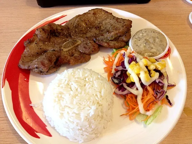 Snapdishの料理写真:kurobuta pork steak|Vorapoatさん