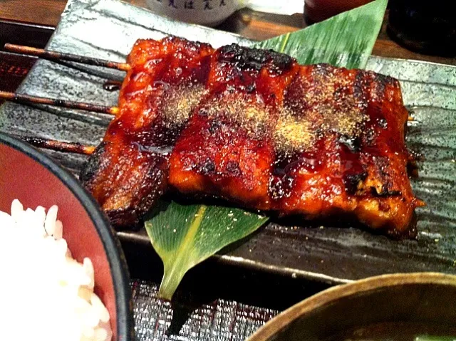 干物屋でうなぎの蒲焼！ごはんもっと食べれる。|hirotomoさん