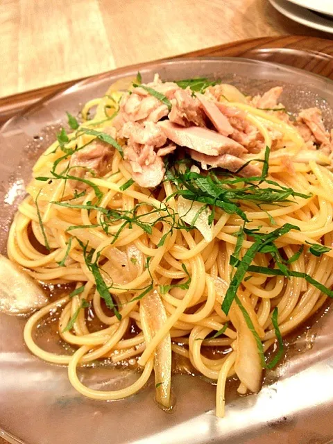 ツナと青シソの和風冷製パスタ|しおりさん