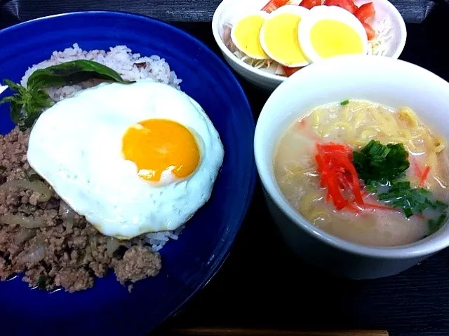 gapao, konnyaku noodle, abd salad|Yoshinaさん