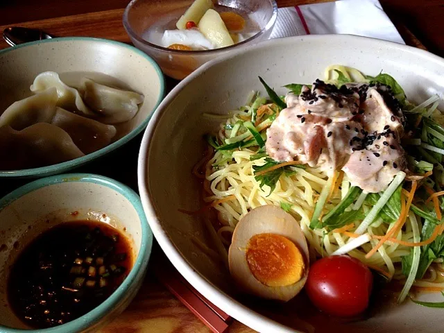 冷麺、水餃子、杏仁豆腐|ゆきこぱんださん