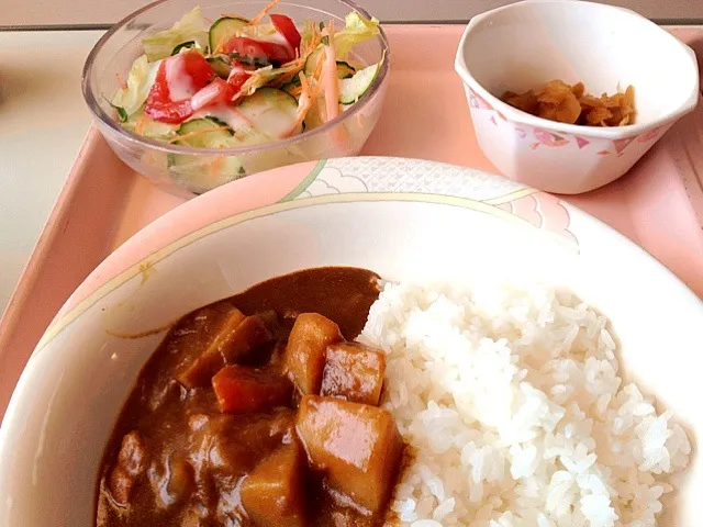 チキンカレー🐔|西山 哲明さん