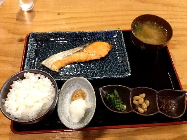 干物野郎の日替り干物定食|すぎもと あきこさん