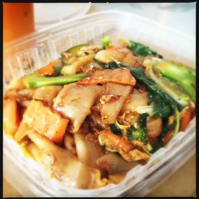 Drunken Noodles|stephanie mizuhaさん