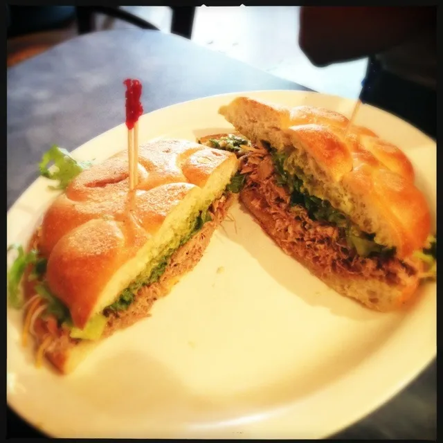 Carnitas Sandwich|stephanie mizuhaさん