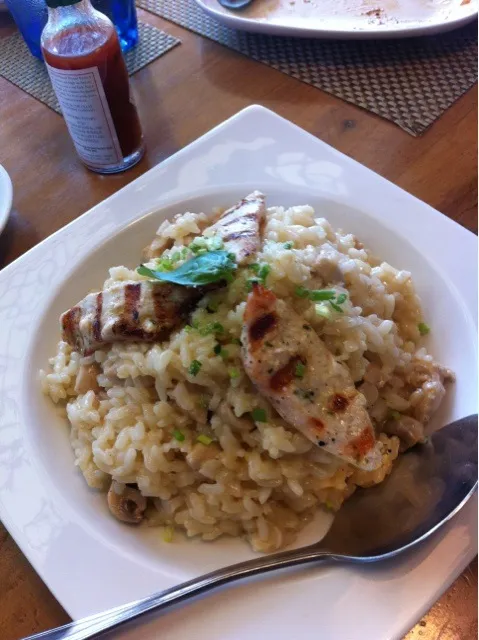 Snapdishの料理写真:chicken & mushroom risotto|Marielle Chingさん