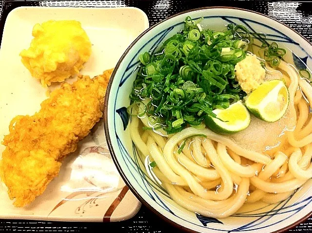 Snapdishの料理写真:すだちおろし冷やかけ&かしわ天と半熟卵天。ネギと生姜はたっぷりd(^_^o)|chacoさん