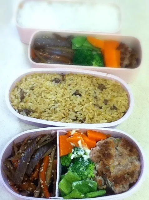 今日のJKOL弁当。ケララカレーの残りでカレー炒飯♪|hoppycowさん