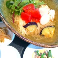 Snapdishの料理写真:海老とホタテの冷麺|akikoさん