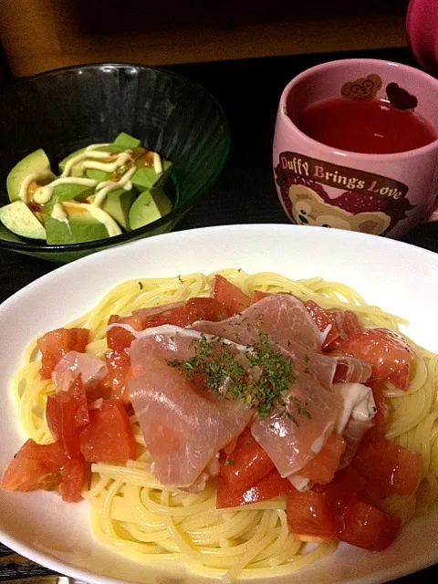 トマトと生ハムパスタ|まやんさん