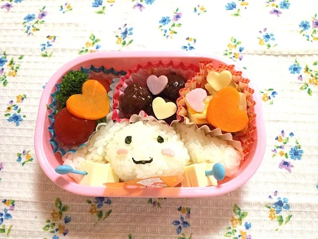 Snapdishの料理写真:☆彡娘のシナモンロール弁当☆彡|みささん