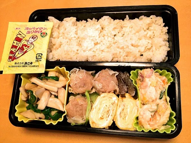 久しぶりの中学生弁当。久しぶり過ぎてミニトマト買うの忘れた。。。|松浦有里さん