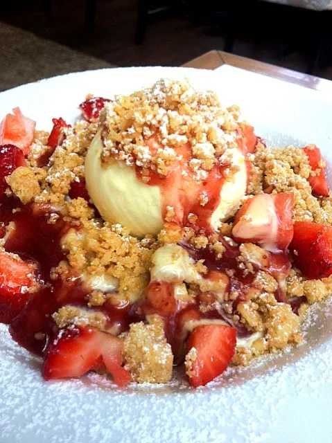 pancake with apple crumble|Khunyaさん