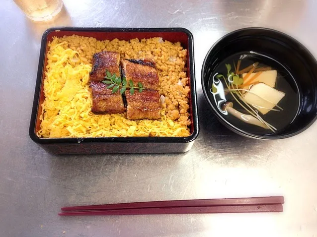 鰻の二色ご飯重|あおいさん