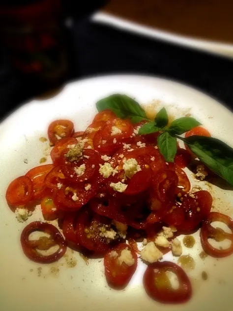 blue cheese tomato salad|lunayaさん