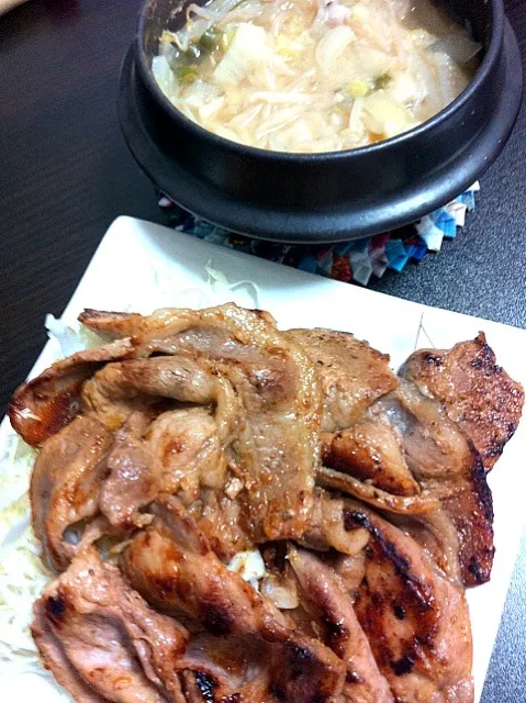 Snapdishの料理写真:豚しょうが焼き 쇼가야키 pork ginger|hachi1さん