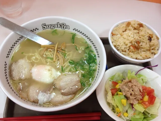 スガキヤ特製ラーメン＆五目ごはん|yukieさん