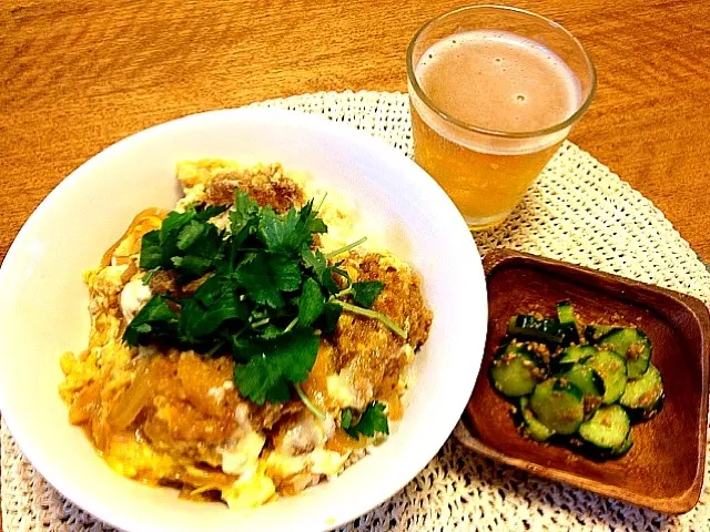 ひと口カツ丼🍴きゅうり胡麻和え|かかさんさん