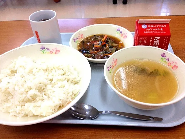 Snapdishの料理写真:給食試食会にて|SPC2012さん