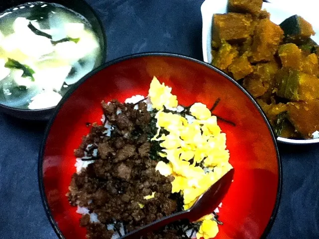 三色丼、かぼちゃの煮物 7/13|ちささん