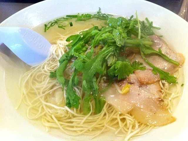 ひさびさ、よう飲んだ。〆は揚子江ラーメン！|shuji nakayaさん