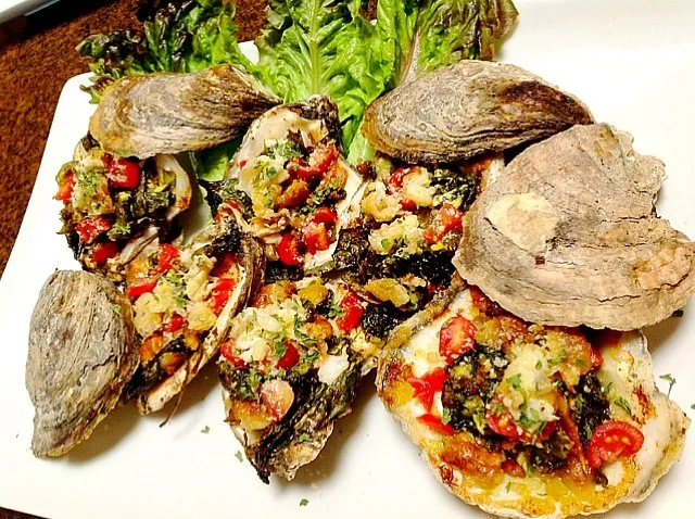 Oysters with Spinach, Crab and Cheese|Taste-New Americanさん