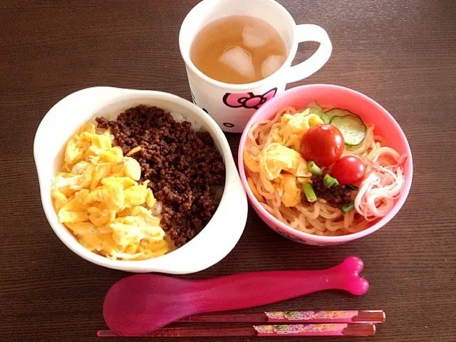 今日の子どもランチ♪二色丼＆ミニ冷やし中華☆プチトマトは自家菜園にて(*^^*)|aichiiroさん