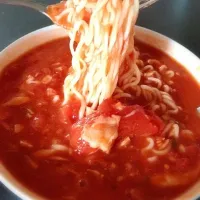 Snapdishの料理写真:トマツナチーズ麺|キリさん