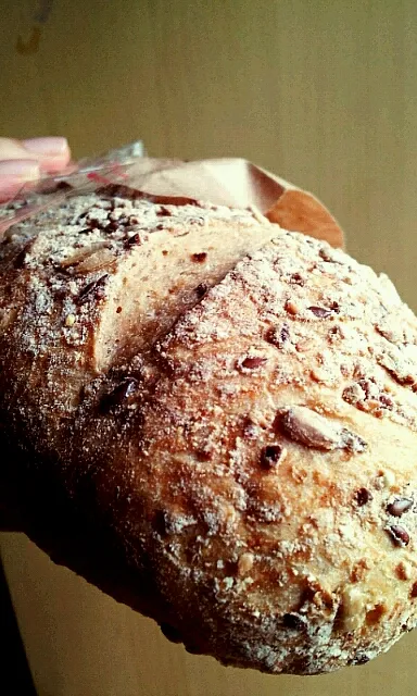 Multigrain bread.|Ellison C.さん