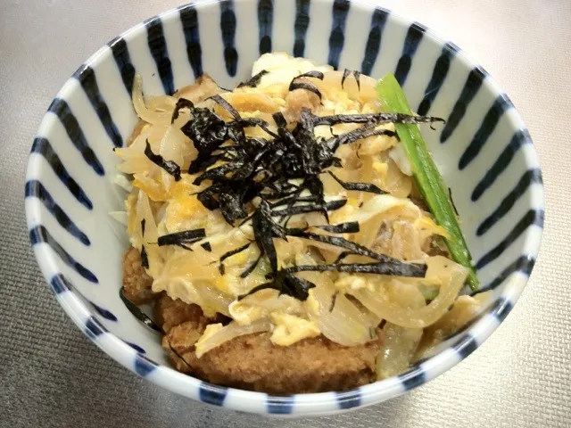 なんちゃってヒレカツ丼|korikoriさん