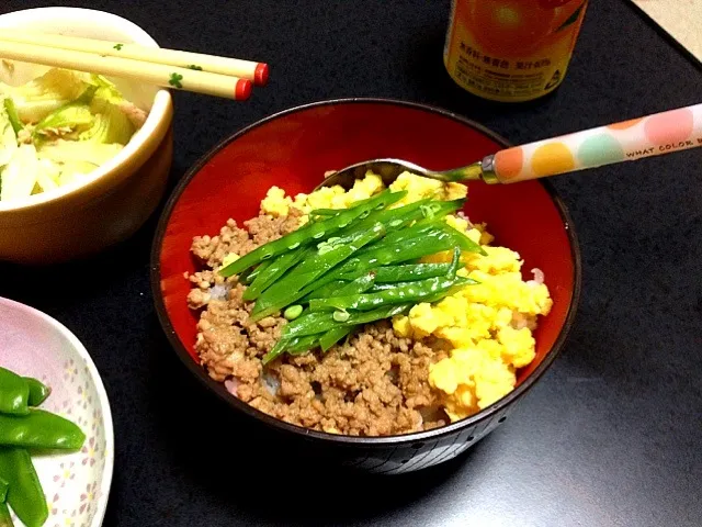 鶏そぼろ丼|ゆりこさん