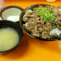 ネギ塩豚丼|こーー。さん