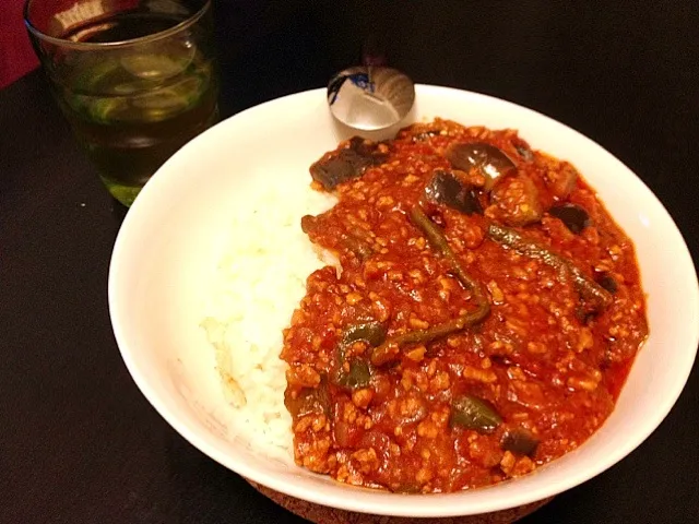 Snapdishの料理写真:夏野菜のトマトキーマカレー|ナタリーさん