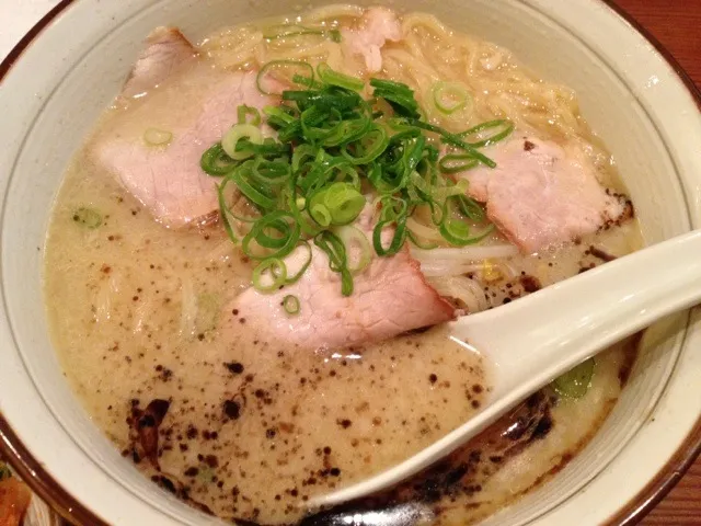 Snapdishの料理写真:塩ラーメン|あやねさん