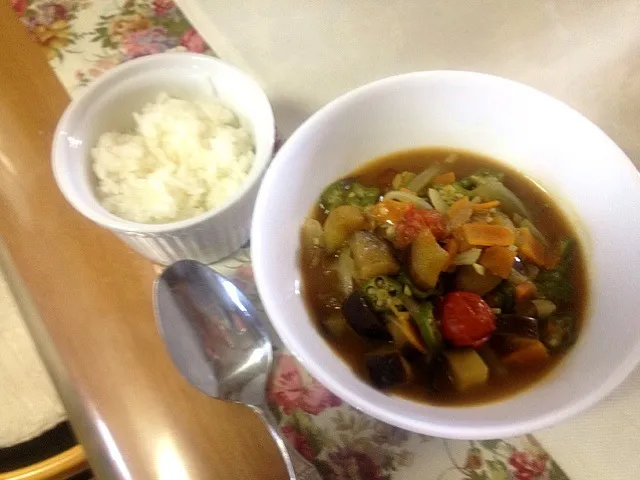 夏野菜カレーお店風♪|宮本ちえこさん