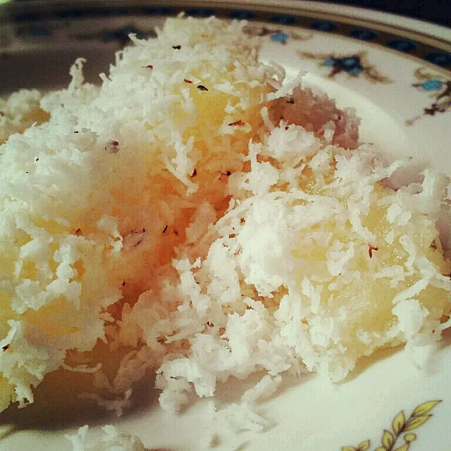 Nyonya teatime favourite: Ondeh ondeh.|Ellison C.さん