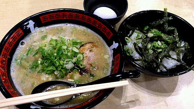 ラーメンと卵かけご飯|陽子さん