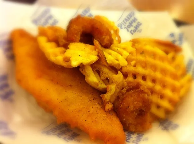 Long John Silver fish & chip ( special spiderman meal)|stevenさん