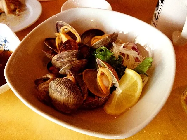 Snapdishの料理写真:Asari Clams in Butter|stephanie mizuhaさん