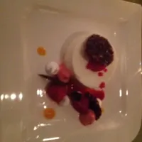 lychee & rosewater panna cotta|Gala Cuisineさん